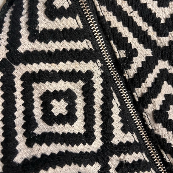 Rebecca Minkoff Julian Backpack B&W Woven Cotton - Picture 4 of 6